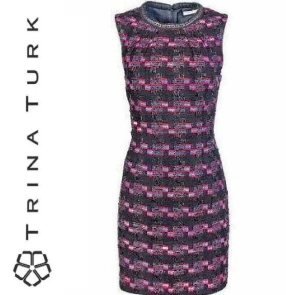 Trina Turk SZ 2 Goodnight Tweed Sheath Dress Black Accent Chain, Neck